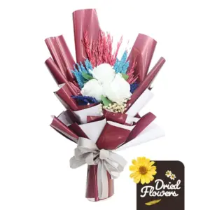 Minimalist Dried Flower Bouquet - Chic & Maintenance-Free